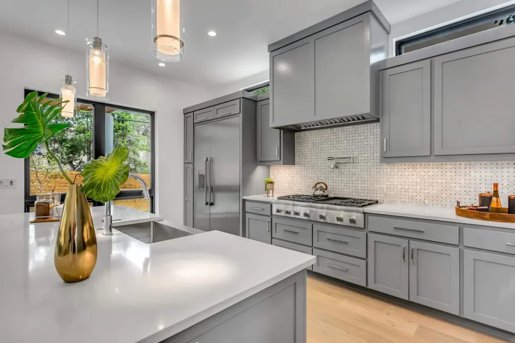 G Shape Modular Kitchen