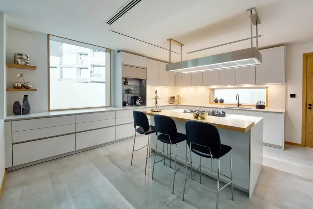 Manufacturers in Madhuban Apartments Noida
